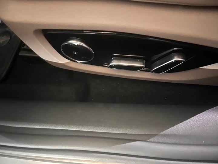 Фото 9 - BYD Han