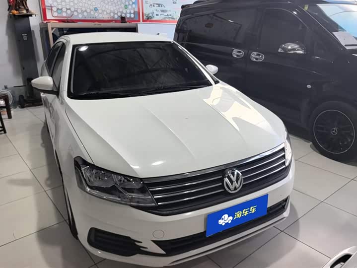 Фото 2 - Volkswagen Lavida