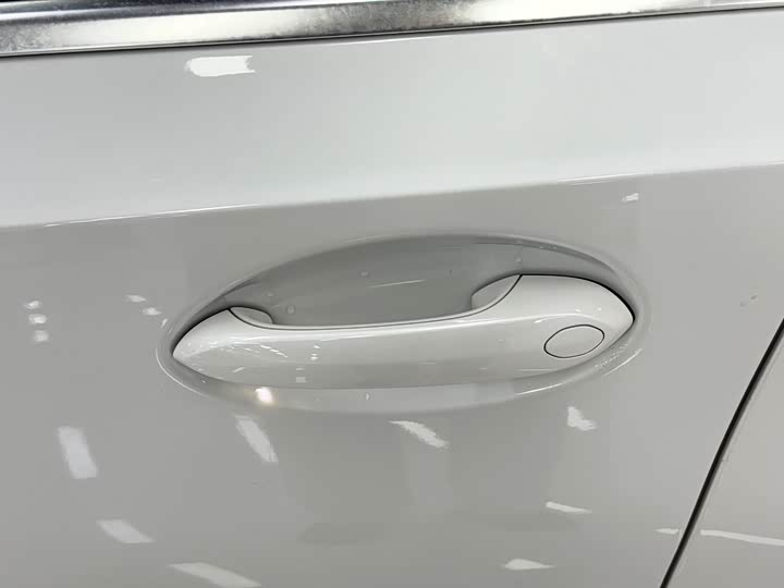 Фото 8 - BMW 3 Series