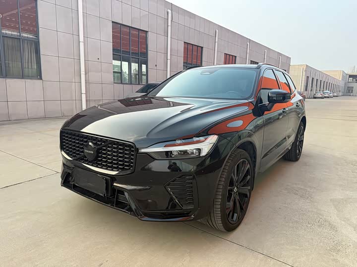 Фото 1 - Volvo XC60