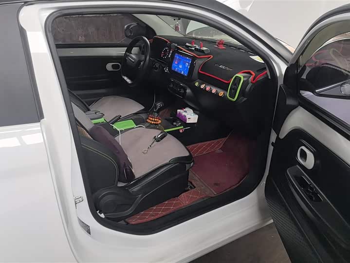 Фото 8 - Roewe Clever