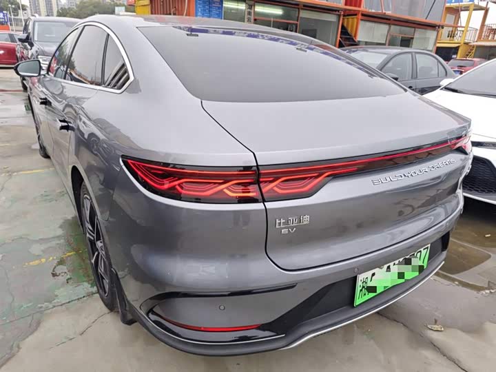 Фото 5 - BYD Han