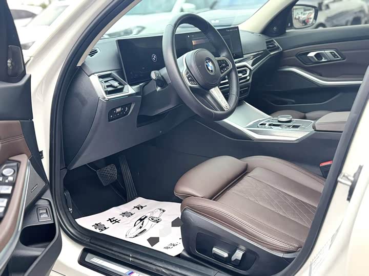 Фото 4 - BMW 3 Series