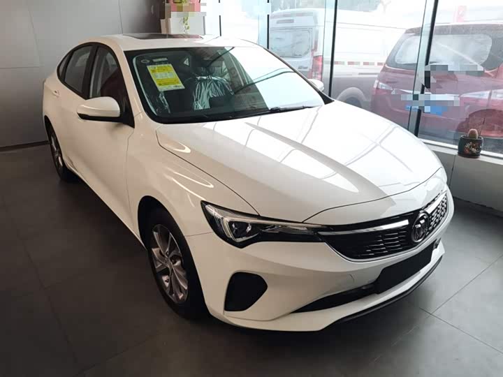 Фото 4 - Buick Verano