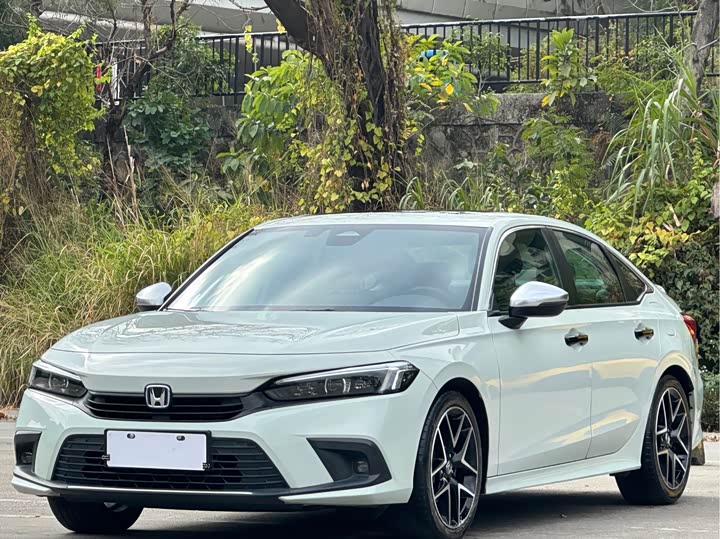 Фото 1 - Honda Civic