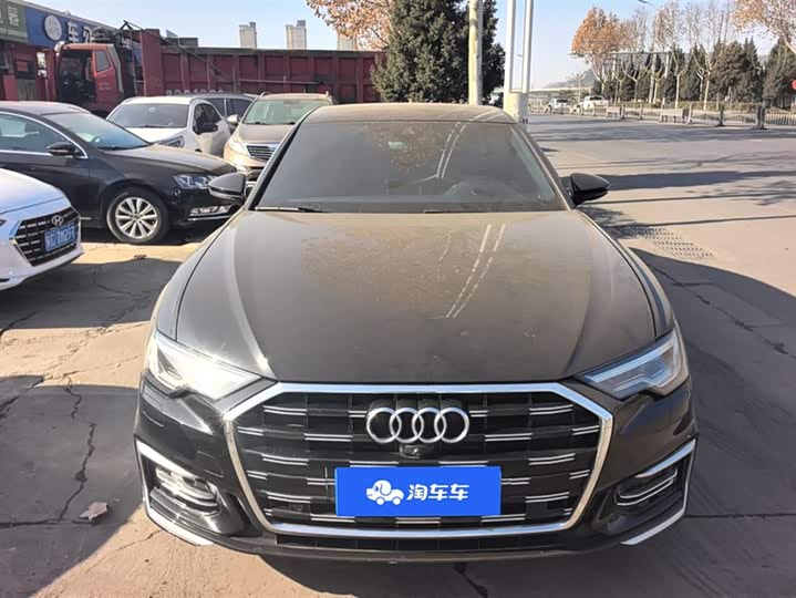 Фото 2 - Audi A6L