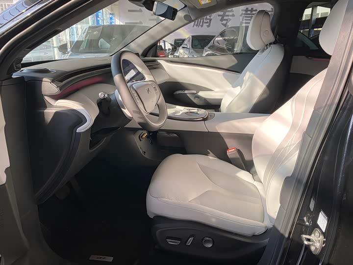 Фото 4 - XPeng G7