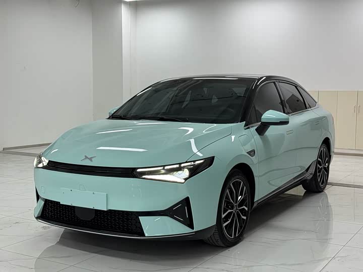 Фото 1 - XPeng P5