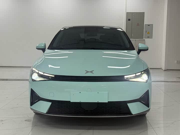 Фото 2 - XPeng P5