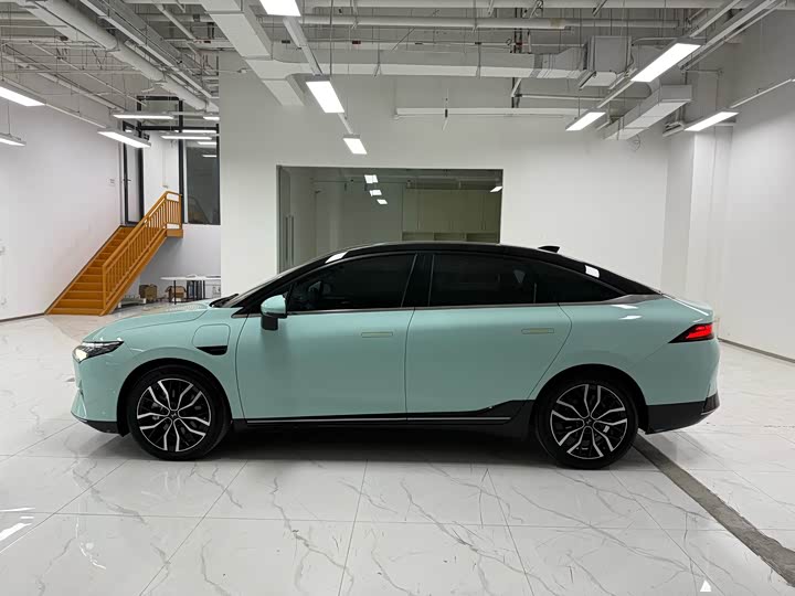 Фото 3 - XPeng P5