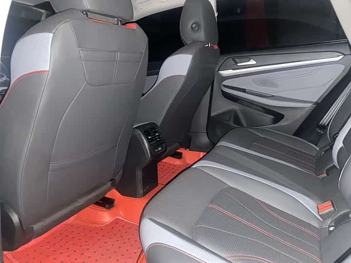 Фото 7 - Volkswagen Lamando L