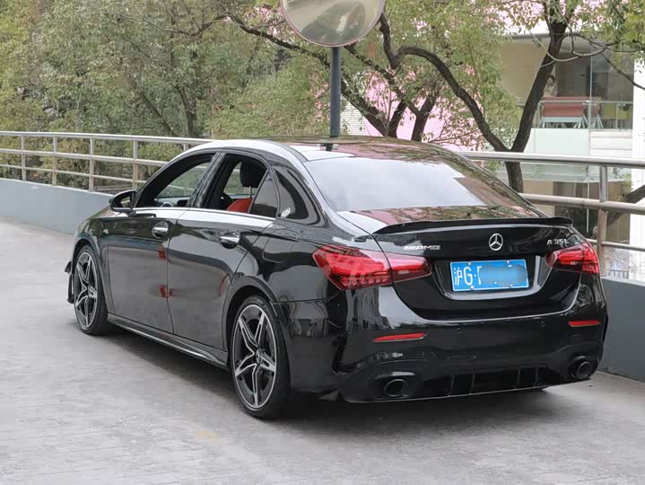 Фото 3 - Mercedes-Benz A-Class AMG