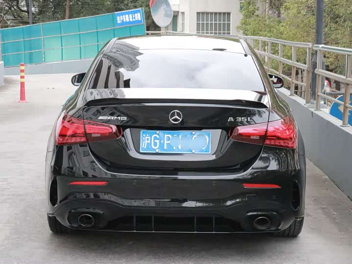 Фото 5 - Mercedes-Benz A-Class AMG