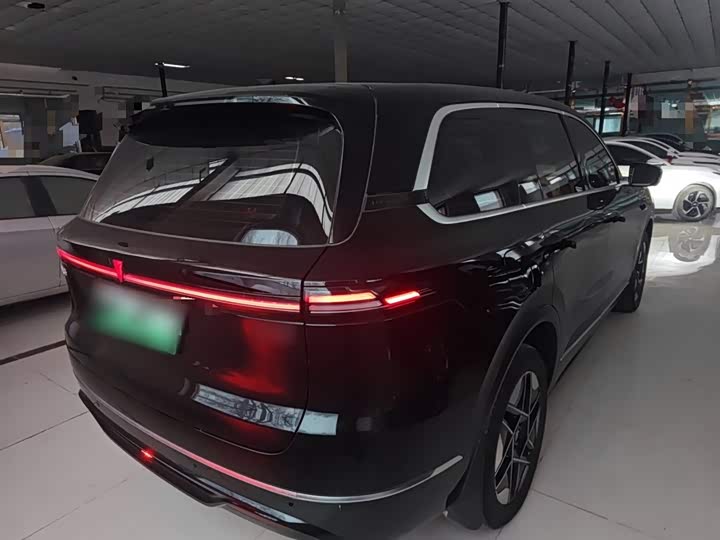 Фото 7 - Changan Deepal S09