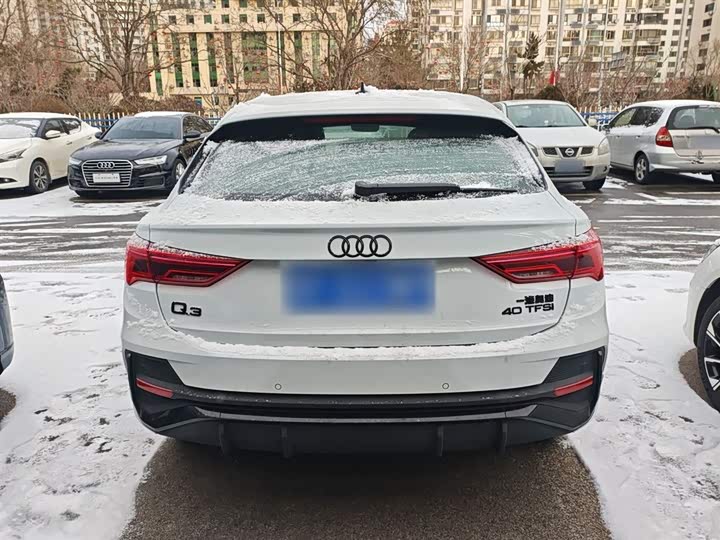 Фото 6 - Audi Q3 Sportback