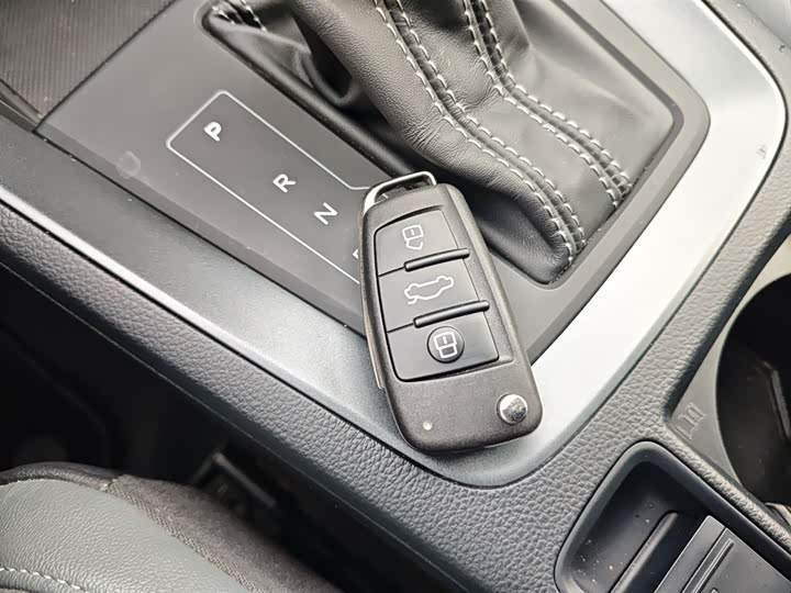 Фото 9 - Audi Q3 Sportback