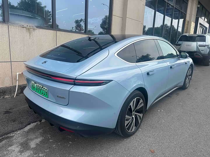 Фото 2 - Changan Deepal SL03