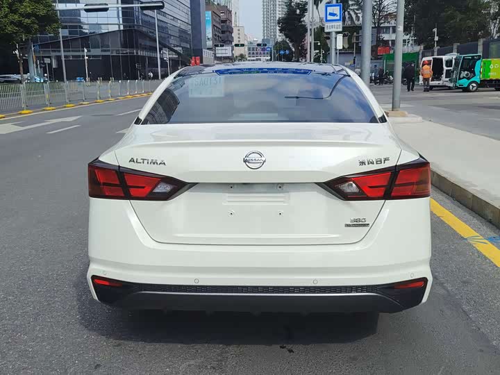 Фото 7 - Nissan Teana