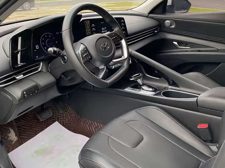 Фото 6 - Hyundai Elantra N line