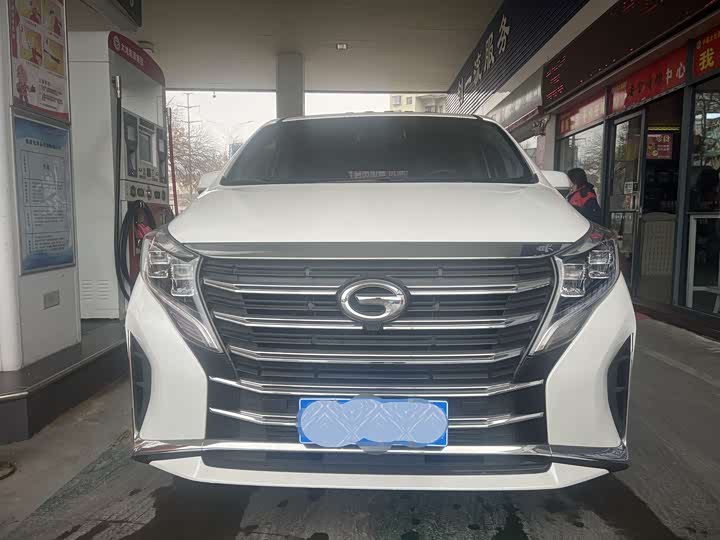 Фото 2 - GAC Trumpchi M8