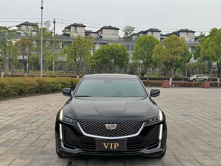 Фото 2 - Cadillac CT5