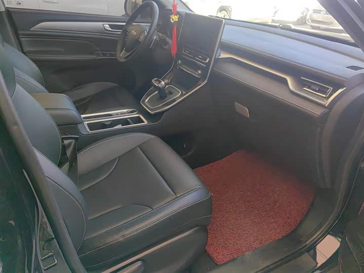 Фото 8 - Haval M6