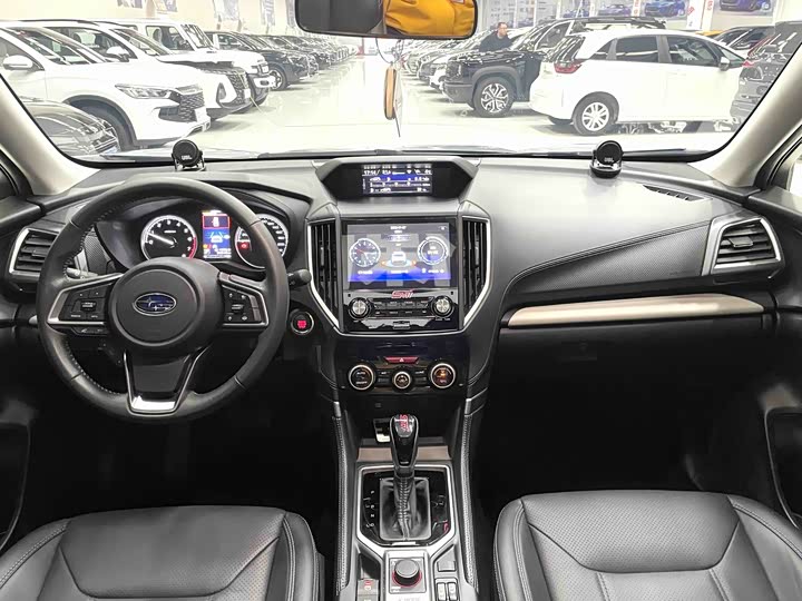 Фото 6 - Subaru Forester