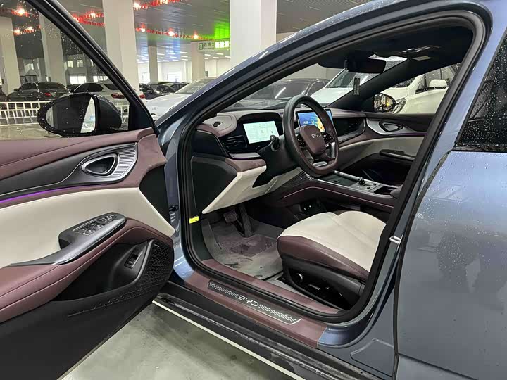 Фото 4 - BYD Seal