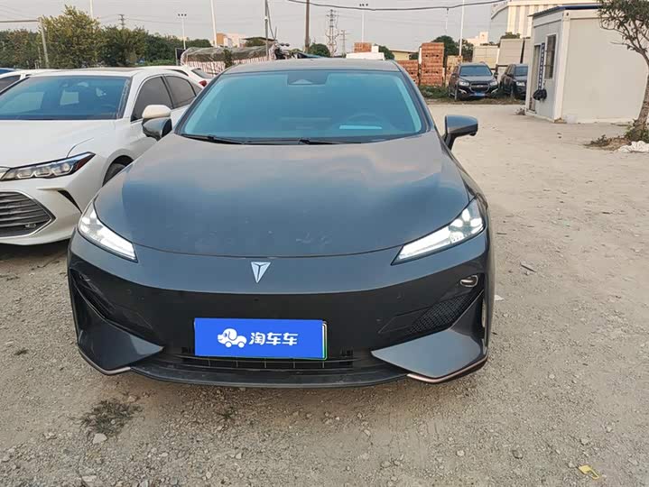 Фото 2 - Changan Deepal SL03