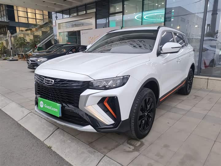 Фото 1 - Geely Atlas