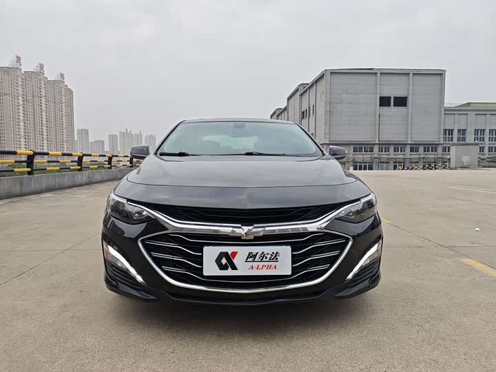 Фото 2 - Chevrolet Malibu XL