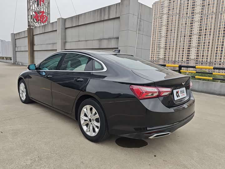 Фото 6 - Chevrolet Malibu XL