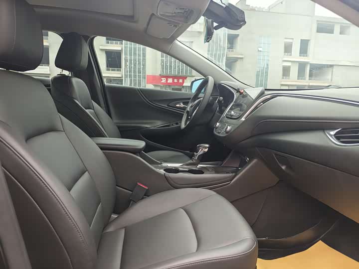 Фото 9 - Chevrolet Malibu XL