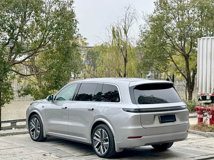 Фото 6 - LiXiang L9