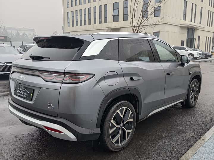 Фото 9 - BYD Song L DM-i Hybrid