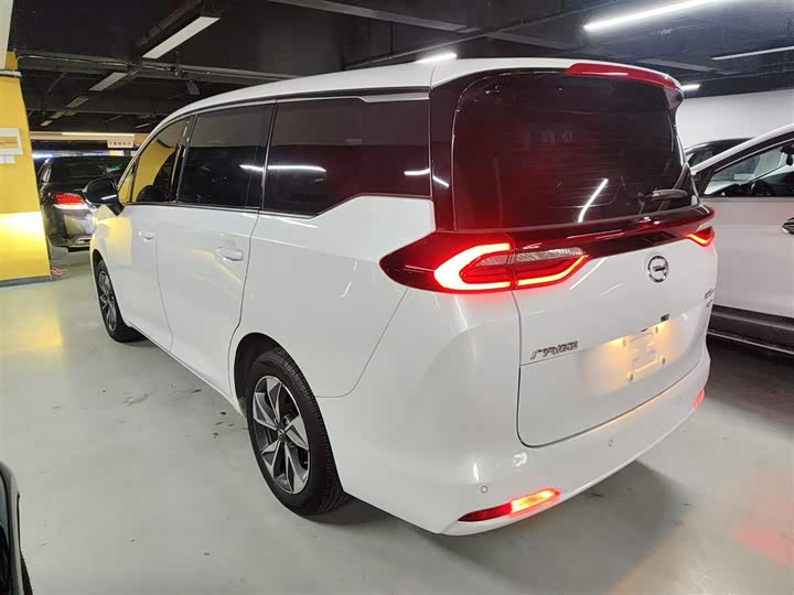 Фото 5 - GAC Trumpchi M6