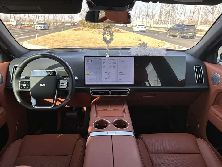 Фото 5 - LiXiang L7