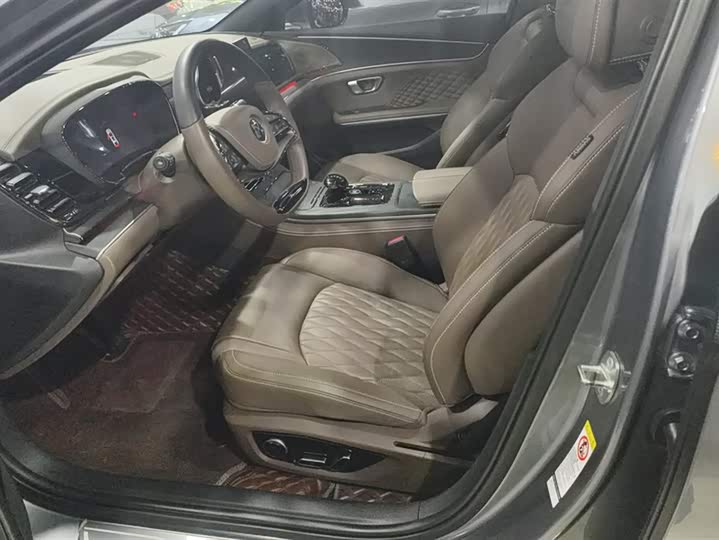 Фото 9 - BYD Han