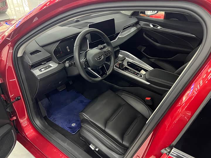 Фото 4 - Geely Preface