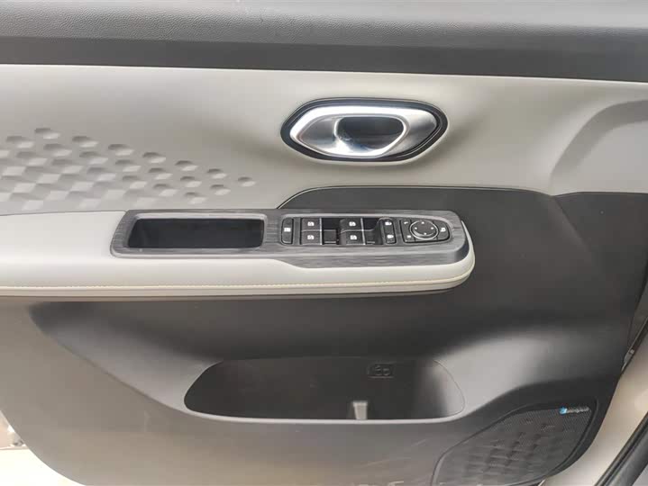 Фото 7 - GAC Aion Y