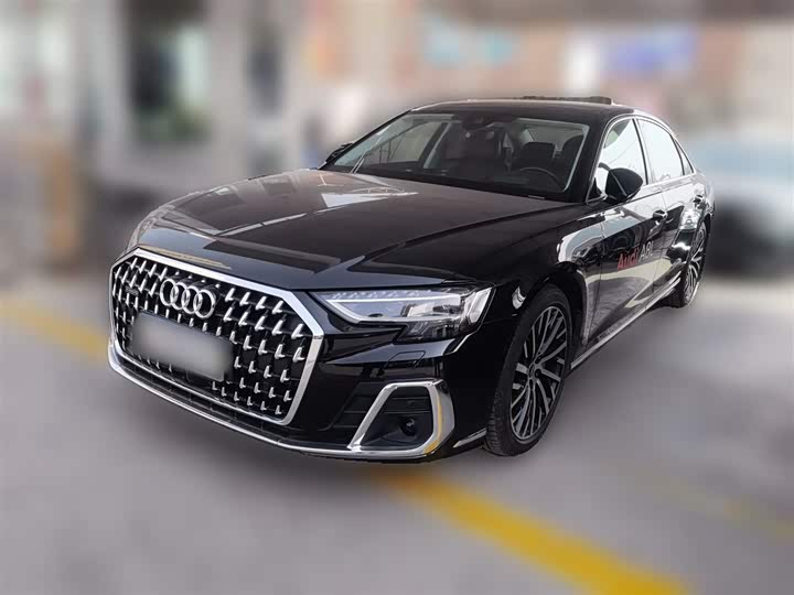 Фото 1 - Audi A8