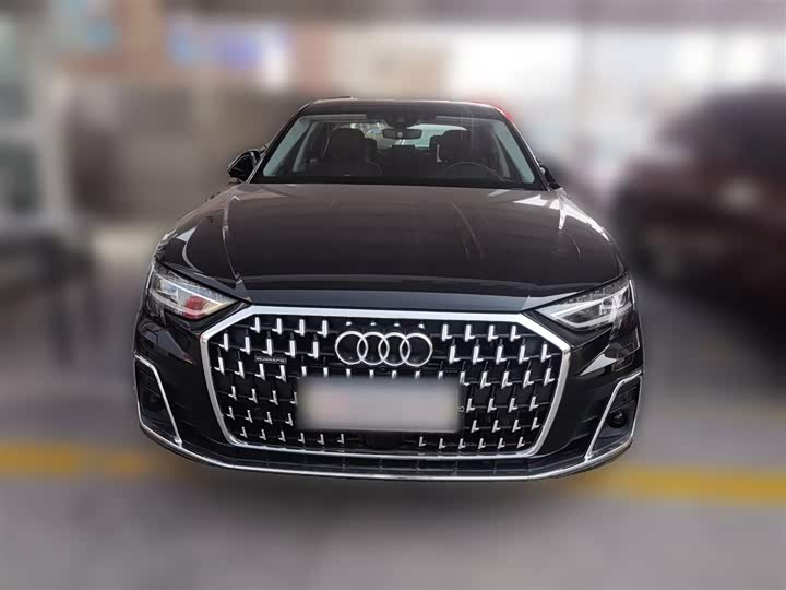 Фото 4 - Audi A8