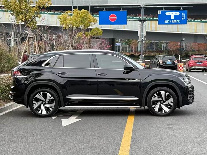 Фото 4 - Volkswagen Teramont X