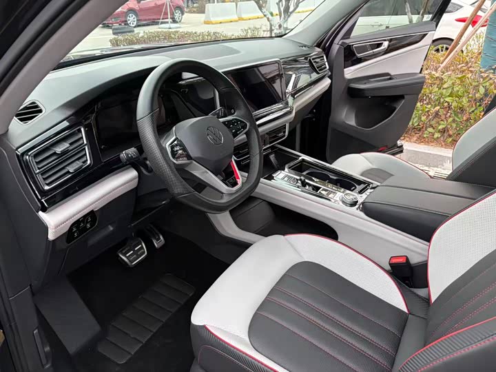 Фото 8 - Volkswagen Teramont X