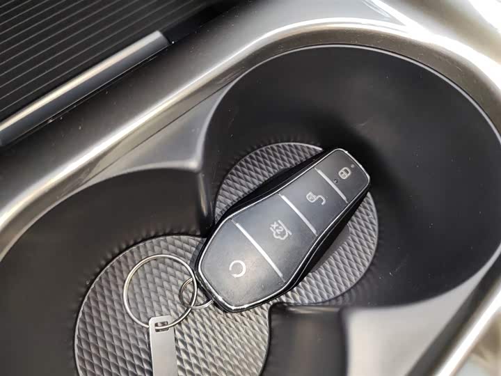 Фото 9 - BYD Dolphin