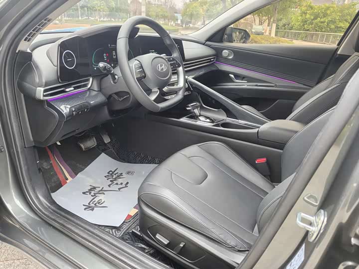 Фото 5 - Hyundai Elantra N line