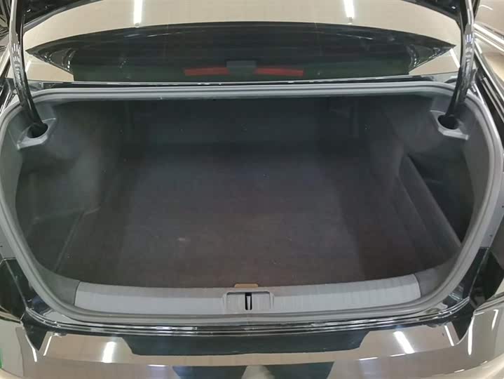 Фото 4 - Volkswagen Magotan