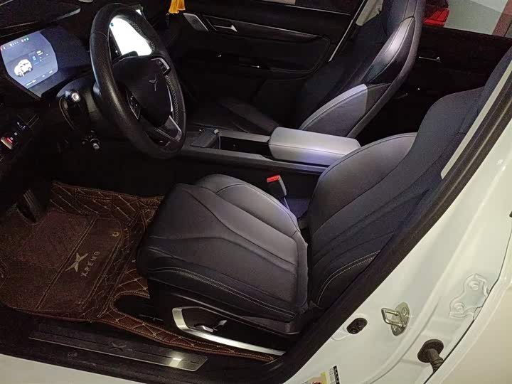 Фото 8 - XPeng G3