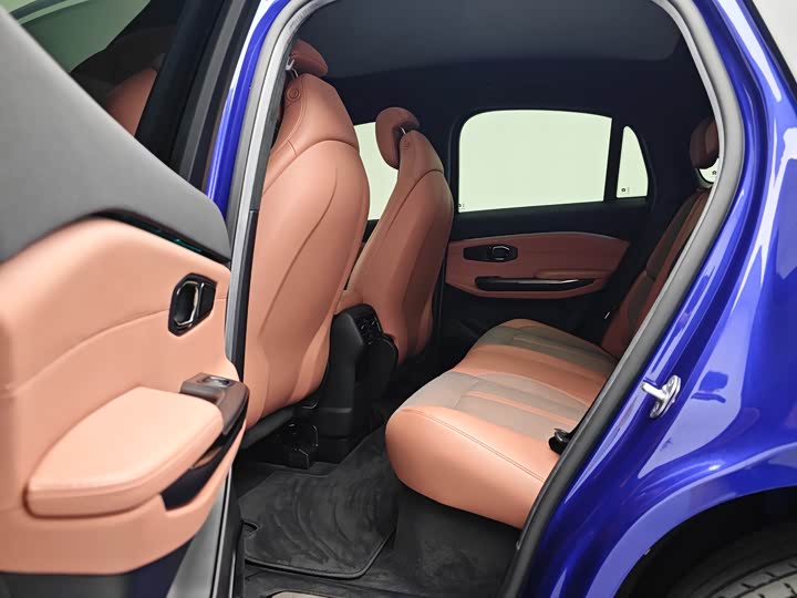 Фото 6 - Nio EC6