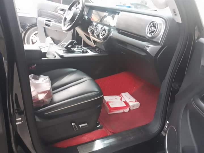 Фото 8 - Tank 300